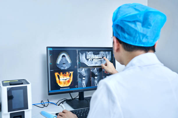 Best Emergency Treatment for Dental Infections or Abscesses in , IL